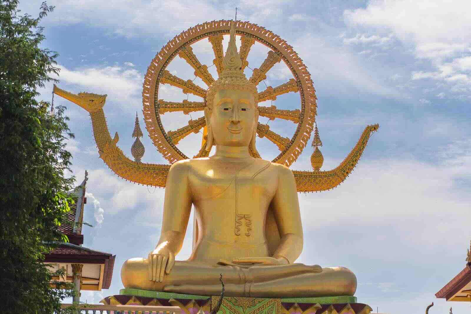 Big Buddha Temple (Wat Phra Yai)