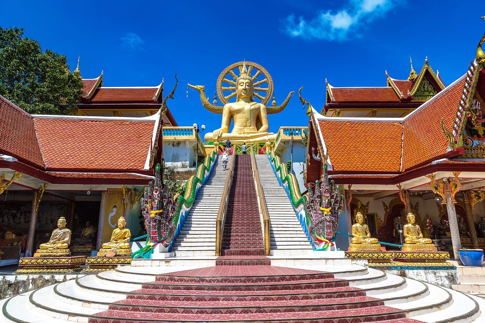 Big Buddha Temple (Wat Phra Yai)