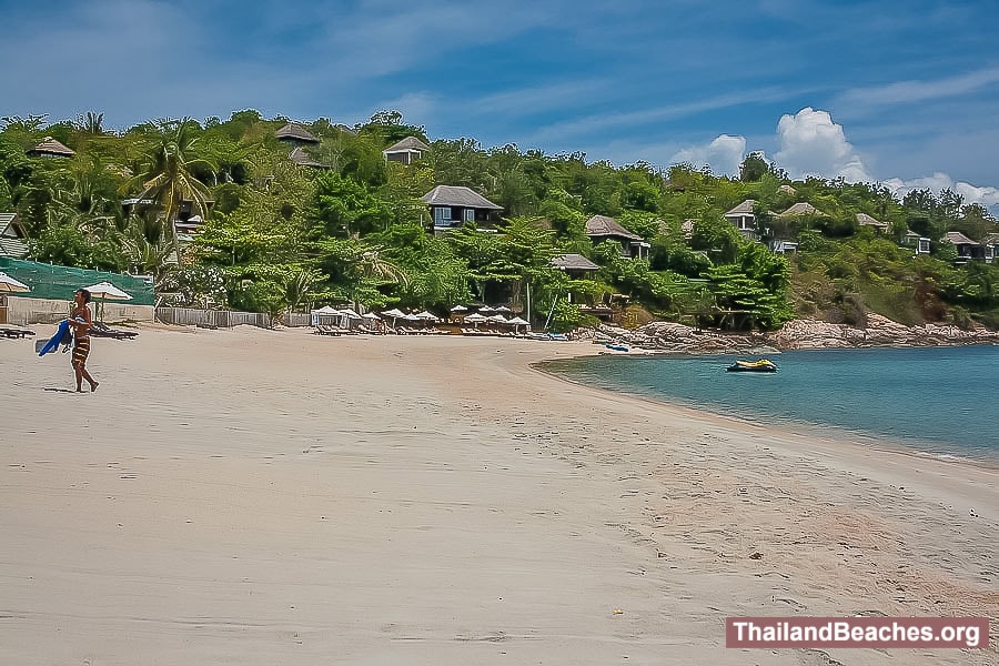Samrong Beach