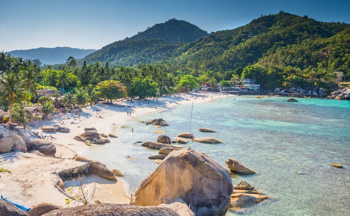 Samrong Beach