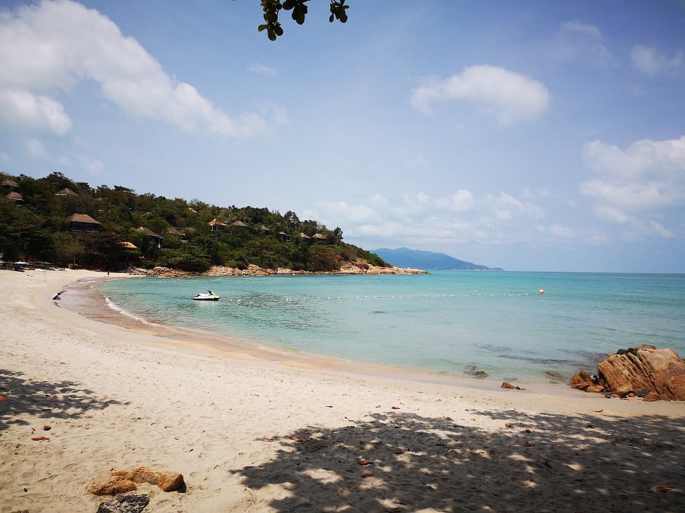 Samrong Beach